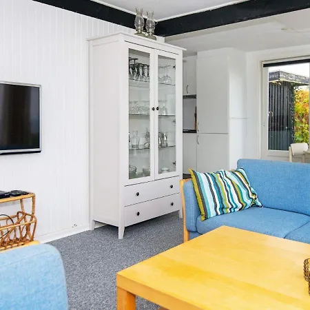 Holiday home 6 Person In B Rkop *