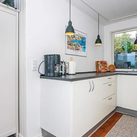 6 Person In B Rkop Børkop